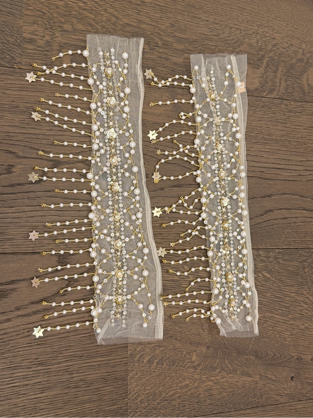 Tutu Du Monde gloves